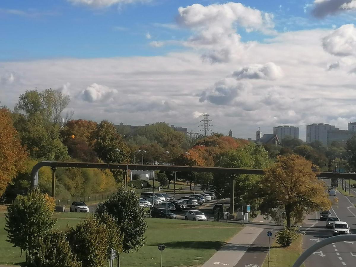 Apartament Dolna Wilda - Klucz W Skrytce Appartement Poznań Buitenkant foto